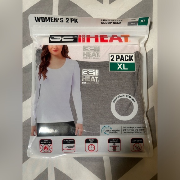 32 Degrees Ladies' Heat Long Sleeve Scoop Neck Tee, 2-pack/ Various Sizes (NWT) - Picture 4 of 9